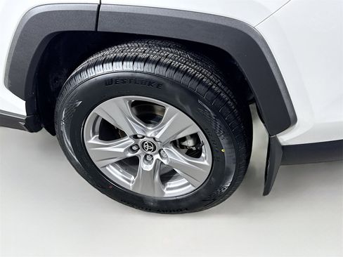 Used 2023 Toyota RAV4 XLE w/ Convenience Package image 24