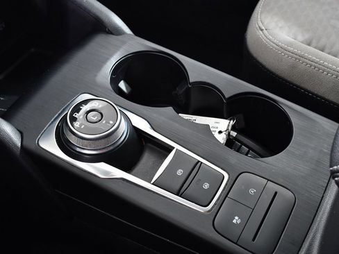 Used 2022 Ford Escape SE w/ Convenience Package image 31