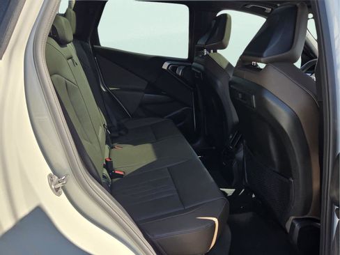 Certified 2026 BMW X3 xDrive30 w/ Convenience Package image 17