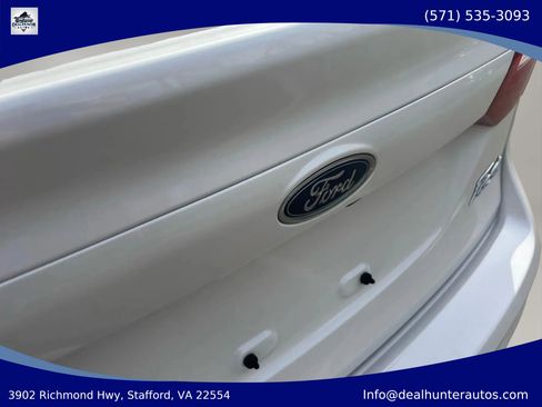 Used 2016 Ford Fiesta Titanium FWD image 11