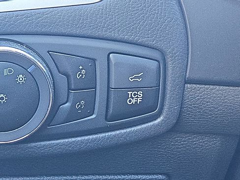 Certified 2024 Ford Edge SEL w/ Convenience Package image 21