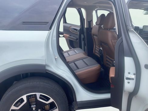 Used 2023 Ford Bronco Sport Outer Banks w/ Tech Package AWD/4WD image 15