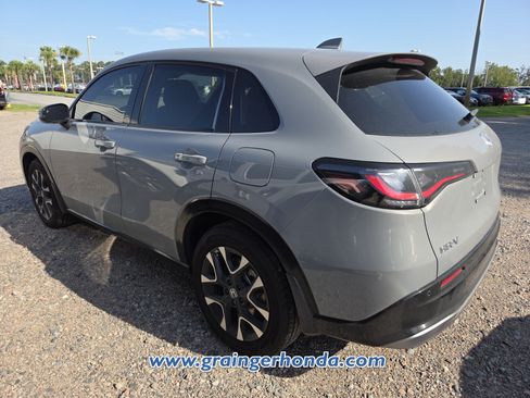 Certified 2026 Honda HR-V EX-L image 9
