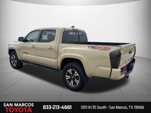 Used 2019 Toyota Tacoma TRD Sport w/ Technology Package AWD/4WD image 3