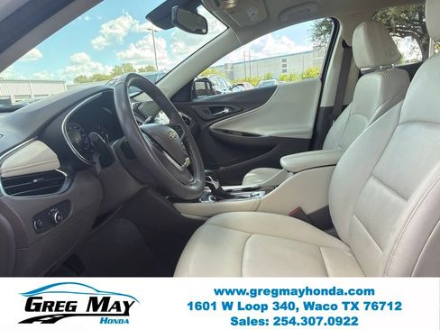 Used 2024 Chevrolet Malibu LT FWD image 13
