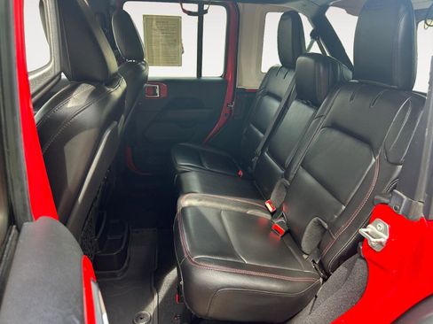 Used 2020 Jeep Wrangler Unlimited Rubicon AWD/4WD image 13