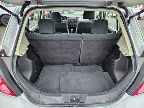 Used 2012 Nissan Versa 1.8 S image 10