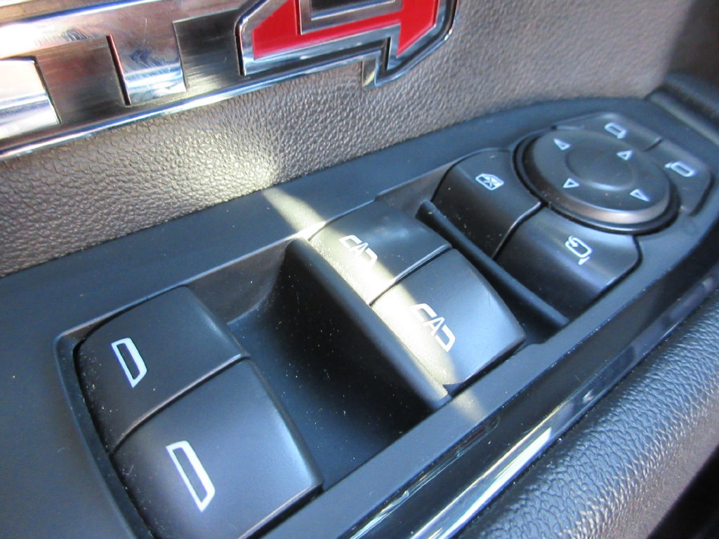 Used 2022 GMC Sierra 1500 AT4 w/ AT4 Premium Package AWD/4WD image 32