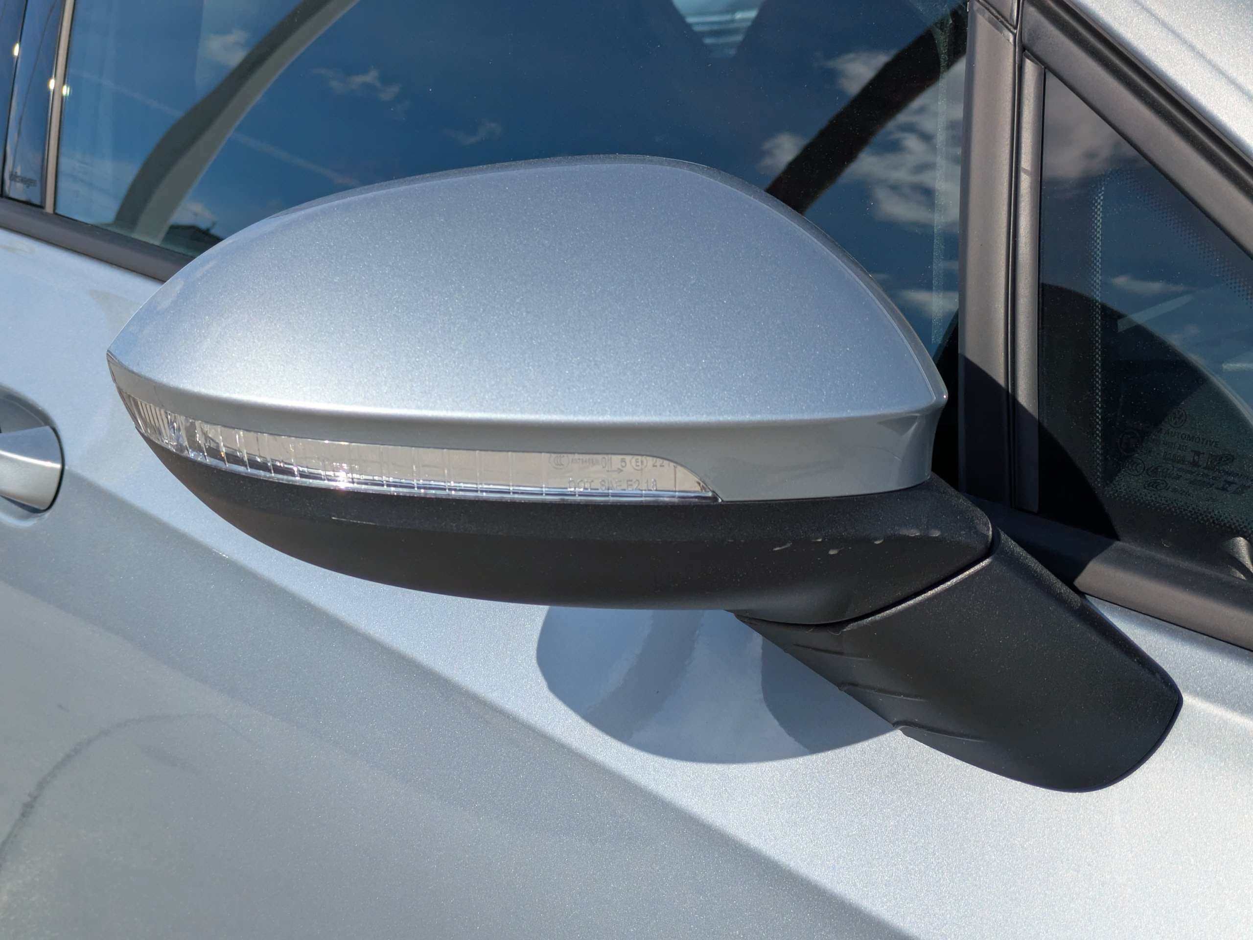 New 2026 Volkswagen GTI SE FWD image 12