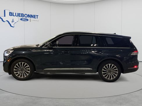 Used 2022 Lincoln Aviator Reserve w/ Equipment Group 201A RWD image 3