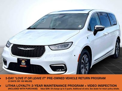 Used 2023 Chrysler Pacifica Limited