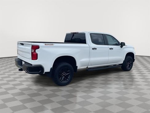 Used 2024 Chevrolet Silverado 1500 LT Trail Boss w/ Protection Package AWD/4WD image 5