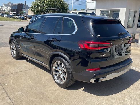 Used 2023 BMW X5 sDrive40i w/ Parking Assistance Package RWD image 4