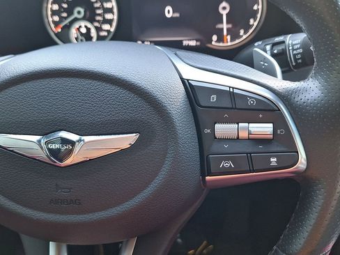 Used 2022 Genesis G70 2.0T w/ Prestige Package image 18