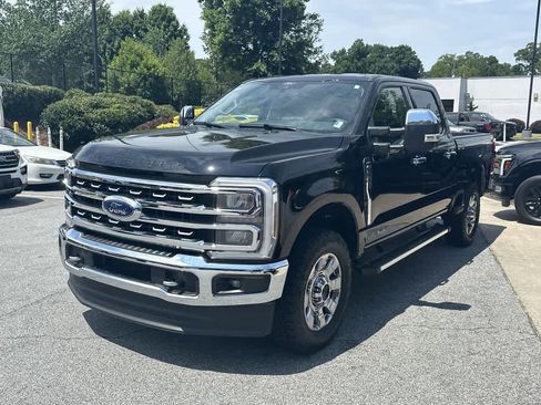 Used 2024 Ford F350 Lariat w/ Chrome Package image 5