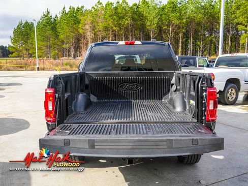 Used 2022 Ford F150 XLT w/ Equipment Group 301A Mid image 8