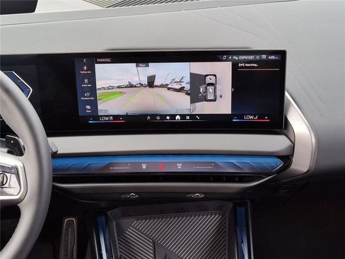 Certified 2025 BMW X3 xDrive30i image 19