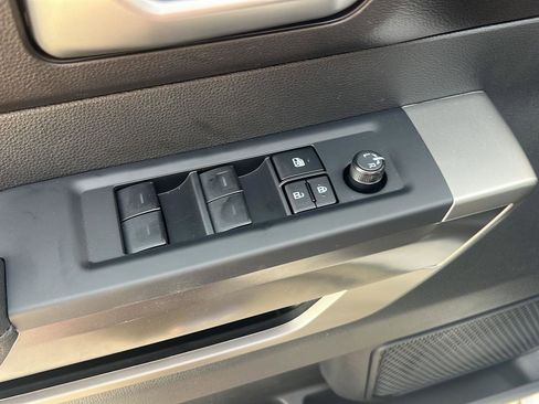 New 2026 Toyota Tundra SR5 AWD/4WD image 30