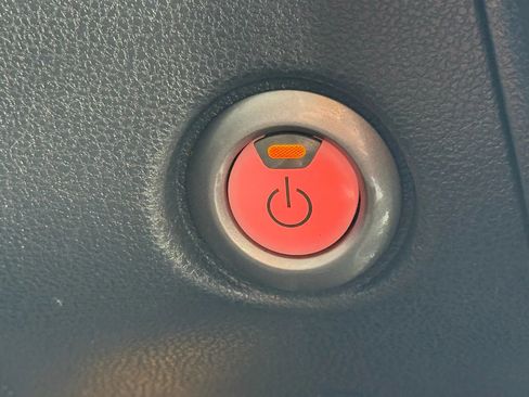 Used 2015 Nissan Leaf S w/ Charge Package image 40