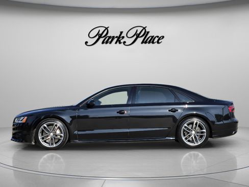 Used 2017 Audi A8 L 3.0T w/ Executive Package image 2