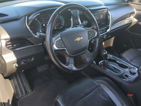 Used 2020 Chevrolet Traverse Premier w/ Redline Edition FWD image 10