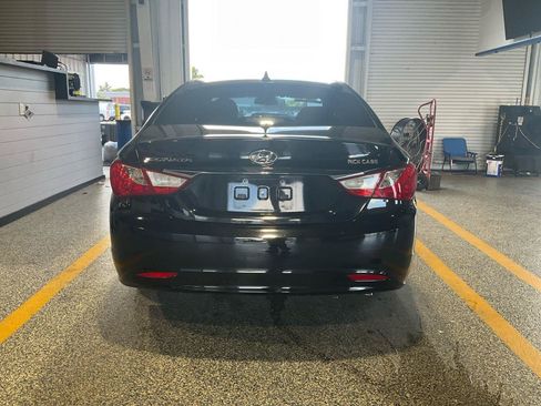 Used 2011 Hyundai Sonata GLS w/ Popular Equipment Pkg 2 FWD image 4