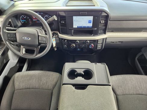 Used 2025 Ford F250 XLT AWD/4WD image 15