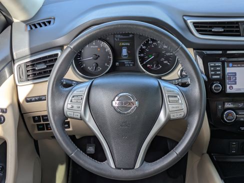 Used 2016 Nissan Rogue SL w/ SL Premium Package image 21