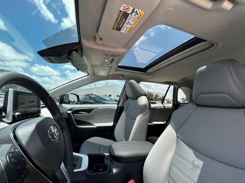 Used 2025 Toyota RAV4 XLE Premium FWD image 12