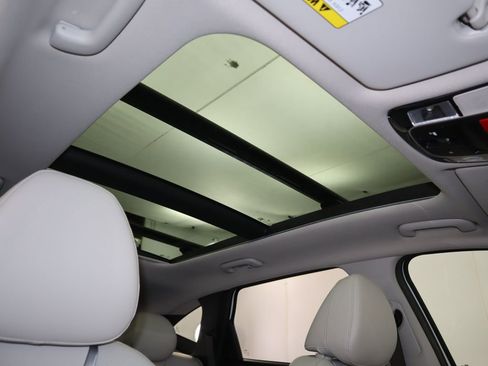 Used 2023 Hyundai Tucson Limited image 19