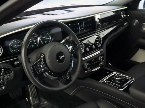 Used 2021 Rolls-Royce Ghost image 8