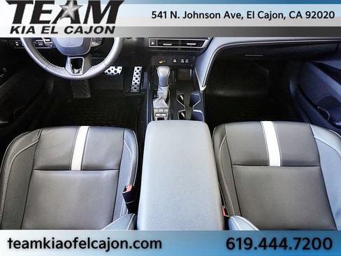 Used 2025 Toyota Camry SE w/ Convenience Package FWD image 20
