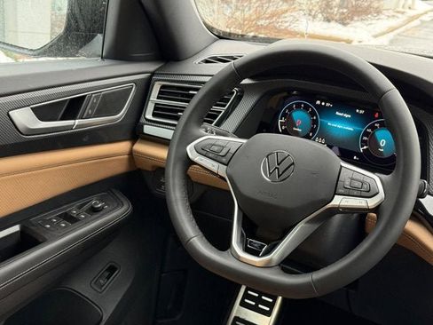 New 2026 Volkswagen Atlas Cross Sport SEL R-Line image 9