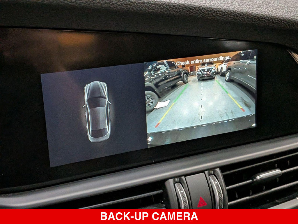 Used 2024 Alfa Romeo Giulia Ti AWD/4WD image 26