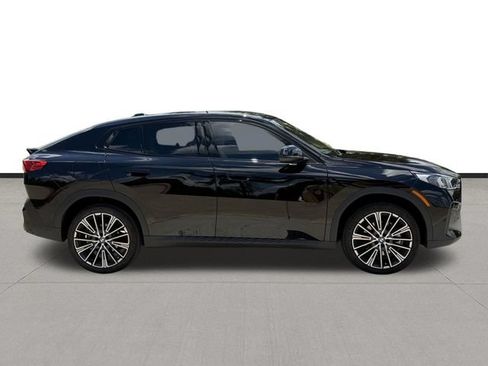 Used 2026 BMW X2 xDrive28i w/ Convenience Package AWD/4WD image 4