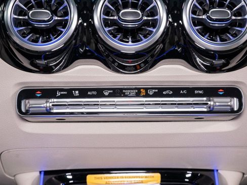 New 2026 Mercedes-Benz GLB 250 4MATIC image 20