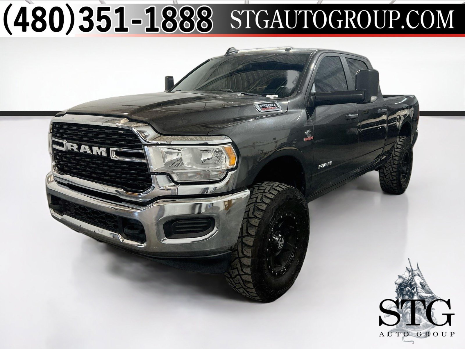 Used 2022 RAM 2500 Big Horn w/ Cold Weather Group AWD/4WD image 1