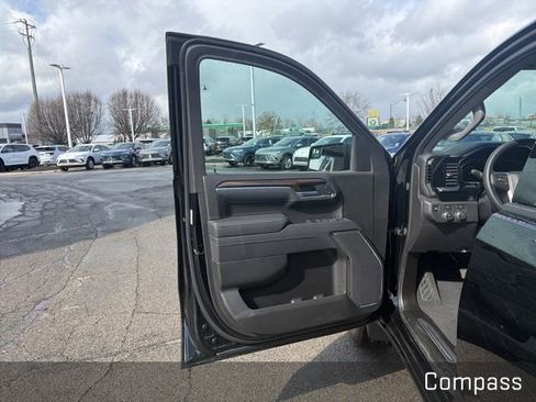 Used 2026 GMC Sierra 1500 Elevation image 30