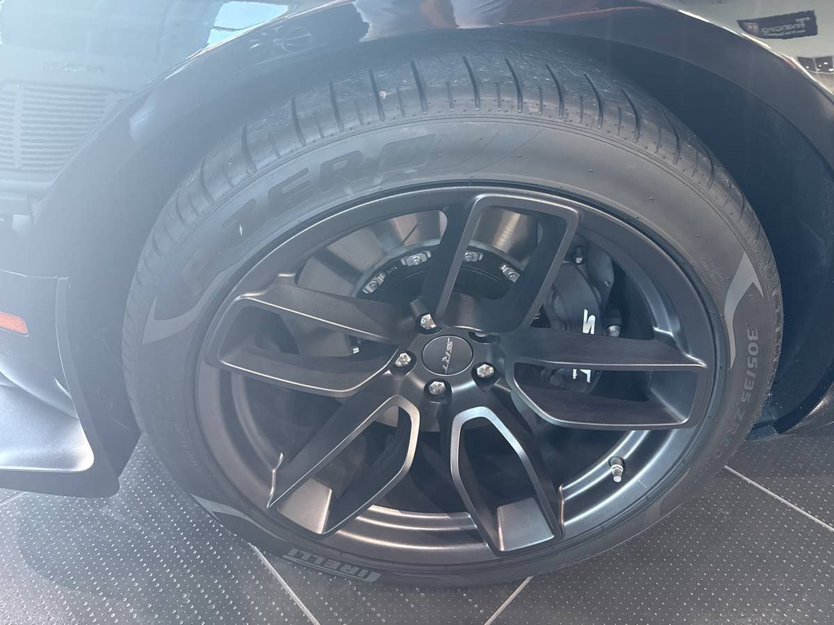 Used 2023 Dodge Challenger SRT Hellcat RWD image 8