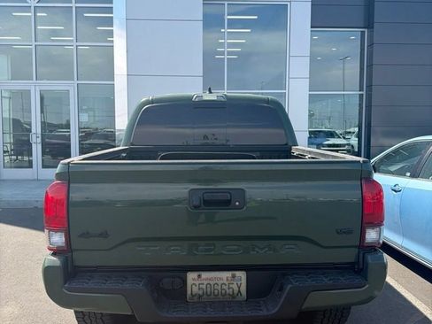 Used 2021 Toyota Tacoma SR5 w/ Trail Edition AWD/4WD image 8