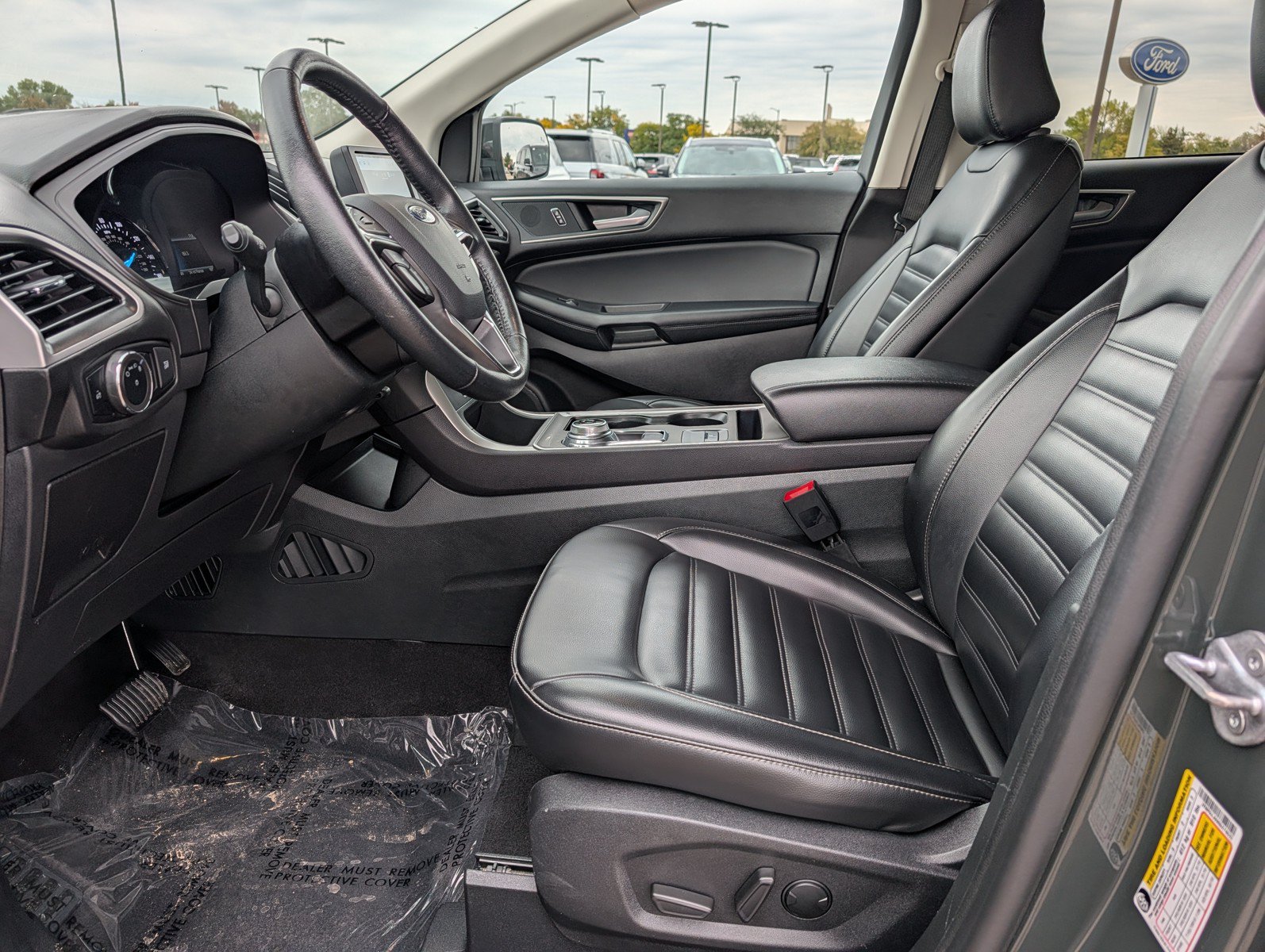 Used 2024 Ford Edge SEL AWD/4WD image 12