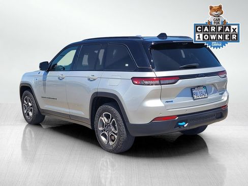 Used 2022 Jeep Grand Cherokee Trailhawk w/ Luxury Tech Group III AWD/4WD image 6