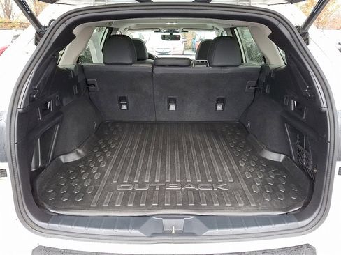 Certified 2023 Subaru Outback Onyx Edition XT image 30