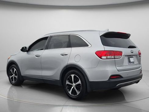 Used 2016 Kia Sorento EX AWD/4WD image 6