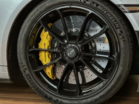 Used 2015 Porsche 911 GT3 image 24