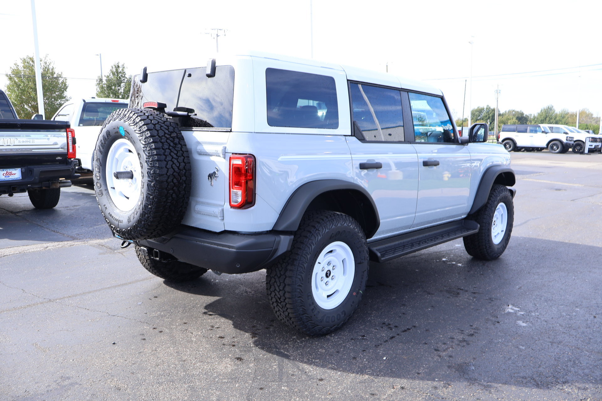 New 2026 Ford Bronco Heritage Edition AWD/4WD image 22
