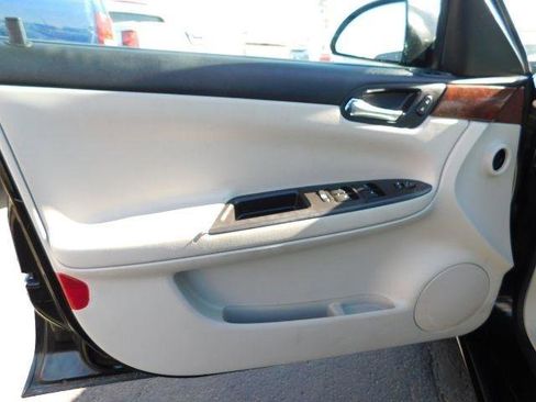 Used 2008 Chevrolet Impala LT image 11