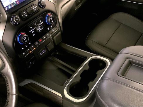 Used 2022 Chevrolet Silverado 1500 LTZ w/ Technology Package image 18