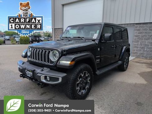 Used 2024 Jeep Wrangler Unlimited Sahara w/ Technology Group AWD/4WD image 7