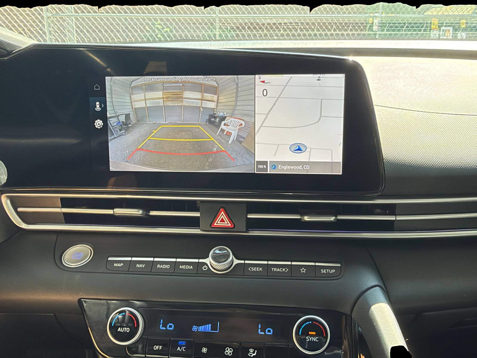 Used 2025 Hyundai Elantra Limited FWD image 22